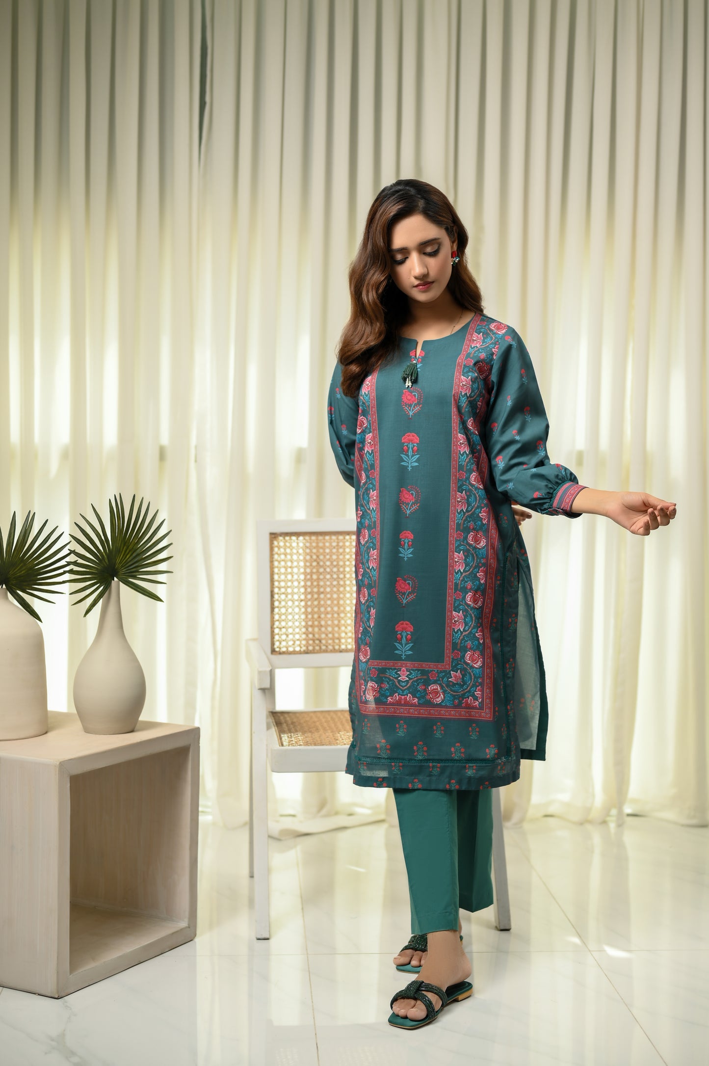 PINE FOREST-2 PIECE LAWN COTTON SUIT